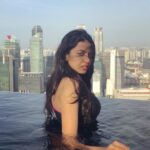 Shivani Rajashekar Instagram - #infinitypool #hotelmarinabaysands Marina Bay Sands Hotel