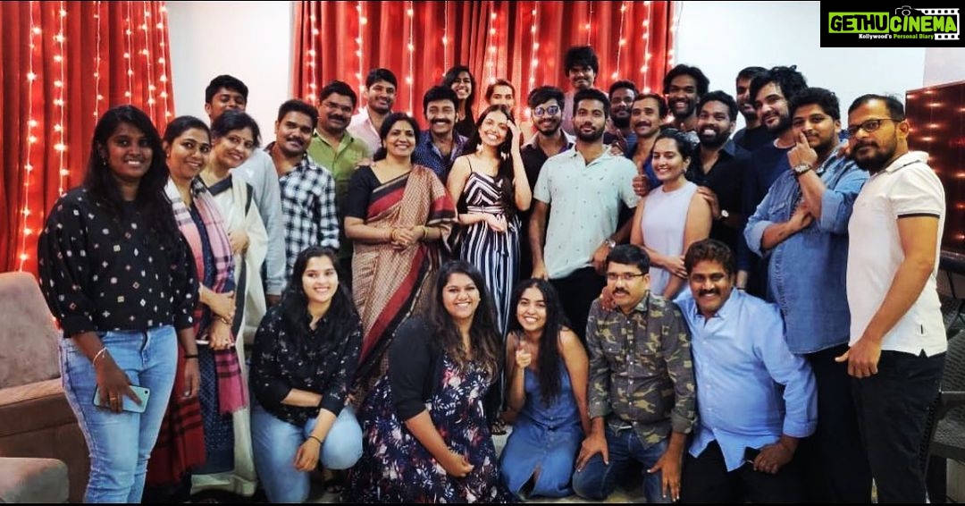 Shivani Rajashekar Instagram - #Tbt #itsmybirthday Night ✨ With my #A1Gang ❤️ @ramyareddyy @preyadarshe & @madhumithasivabalaji @sivabalajimanoharan and family ..missed u guys in the group picture! :/