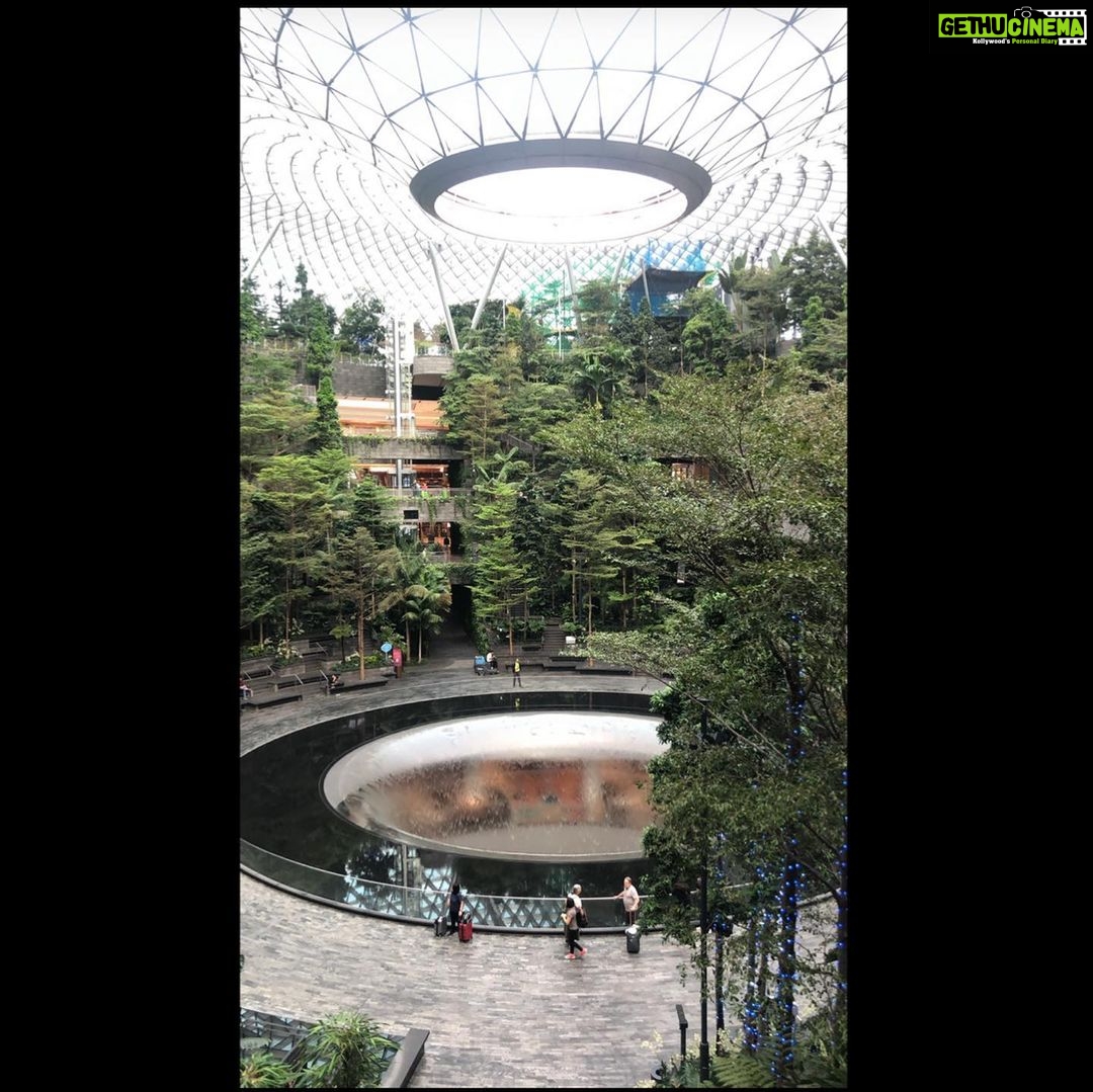 Shivani Rajashekar Instagram - Day 1 at the #JewelChangiAirport #Singapore2019 #thecousinstrip 😎🙆♀️ Jewel Changi Airport