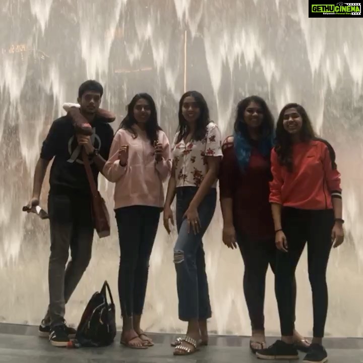Shivani Rajashekar Instagram - Day 1 at the #JewelChangiAirport #Singapore2019 #thecousinstrip 😎🙆♀️ Jewel Changi Airport