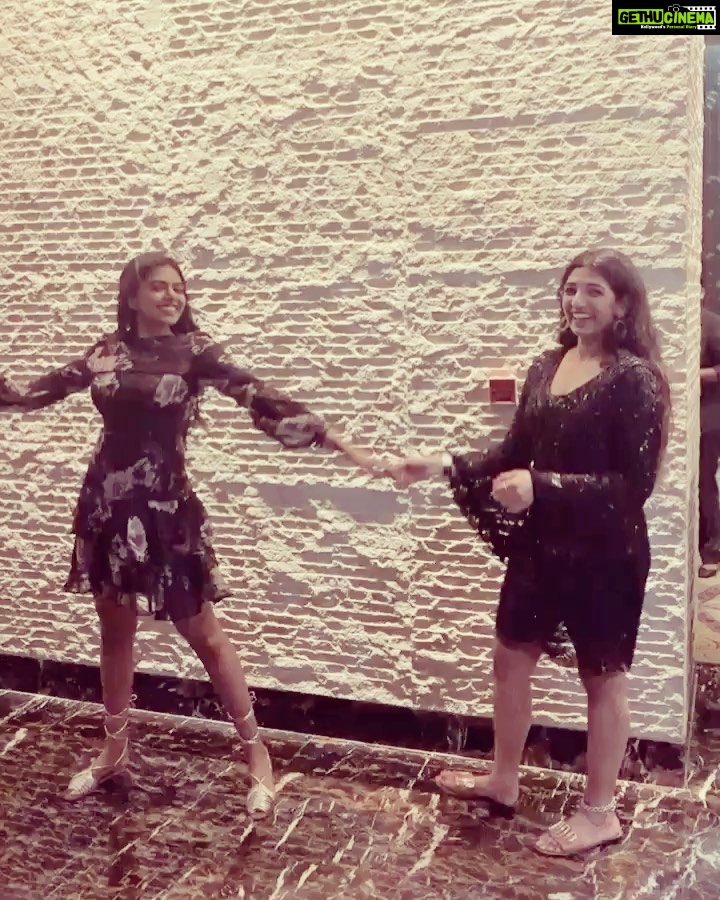 Shivani Rajashekar Instagram - My Darlings💋