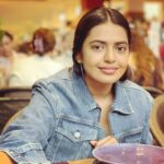 Shivani Rajashekar Instagram – #tbt #bangkok trip !
Last pic was when I became like a momo after all the eating ! 😬