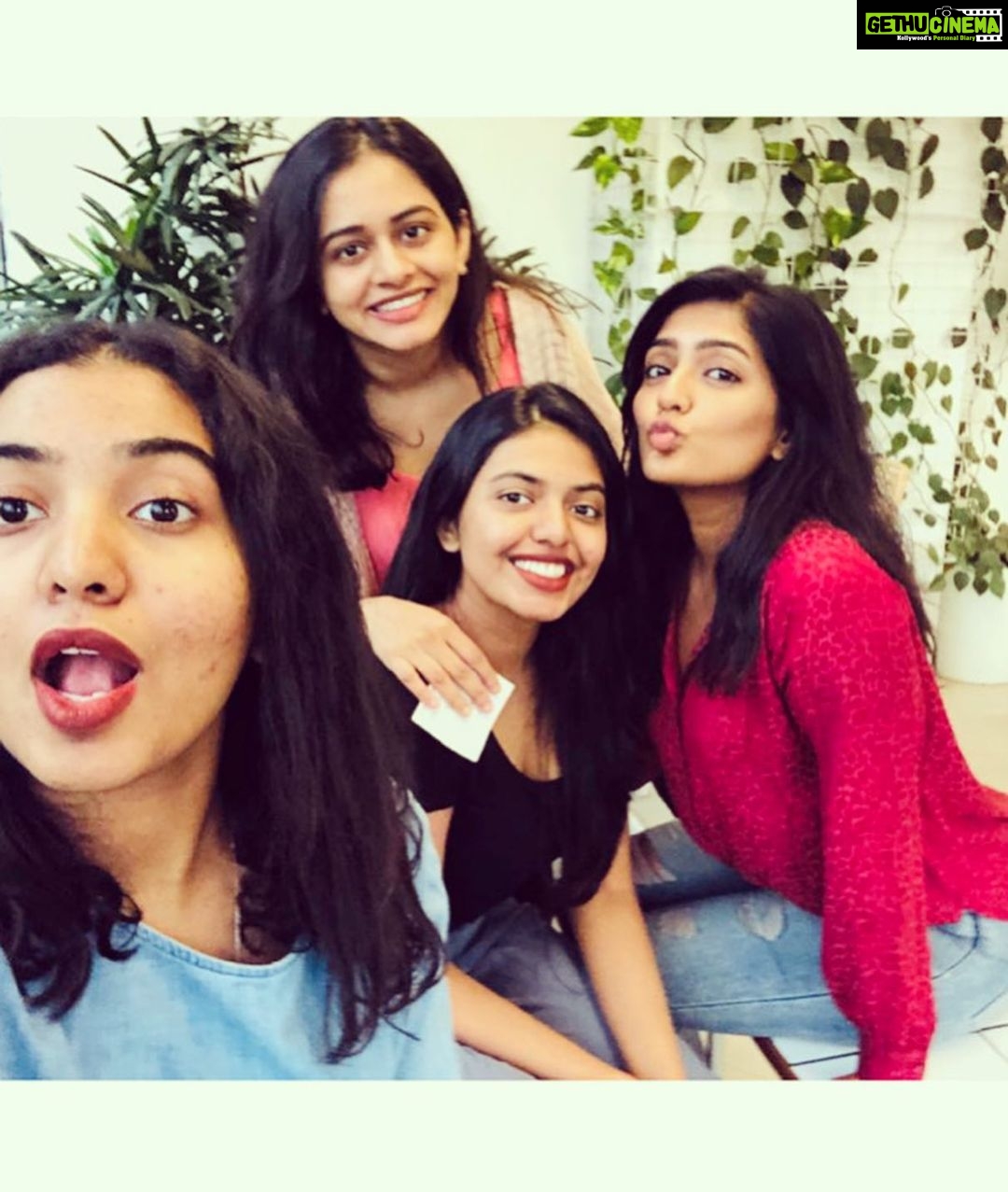 Shivani Rajashekar Instagram - 👭👭💋❤️❤️💋