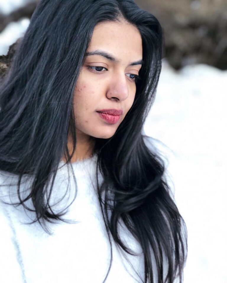 Shivani Rajashekar Instagram - ❄️❄️❄️ Pc-@shivathmikar