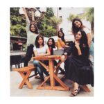 Shivani Rajashekar Instagram - Day Well spent with my girls!❤️ Lé Vantage CaféBar