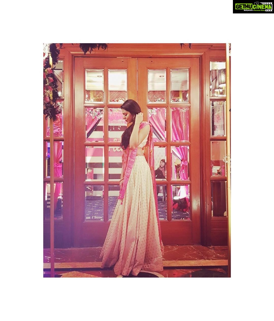 Shivani Rajashekar Instagram - About last night ! Itβs a Family party πβ€οΈπ¨βπ©βπ§βπ¦π¨βπ©βπ¦βπ¦π¨βπ©βπ§βπ¦π¨βπ©βπ¦βπ¦ππ»π¬ Designer:- @gandhisawan Styling:- @styledbyshefali Pc- @shivathmikar