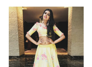Shivani Rajashekar Instagram - A few from my PeRsOnAl photoshoot 🙈 Wearing my favourite : @sashivangapallicouture Jewellery : @curiocottagejewelry Styling : @stylebyshefali (Love❤️) Makeup: @nageshmakeup hair : @vijjireddyskht Special mention : @shivathmikar (just because...🤪)