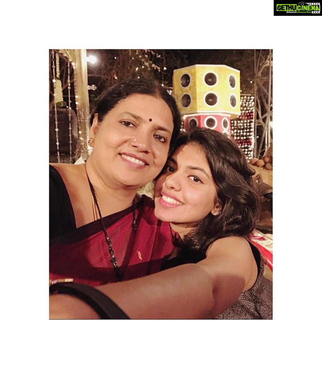 Shivani Rajashekar Instagram - #MummyLove#Happymummasday Amma❤️