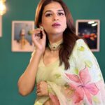 Shraddha Das Instagram - Designer: @paaprikastore @reach.swetha PR: @manalirawat Jewellery: @blingvine Styling : @artbyavnee , @thewandermannequin Hair : @artist_alka Location courtesy : @mumbaicoworking 📸 @snehzala #saree #floral #vintage #shraddhadas Mumbai Coworking