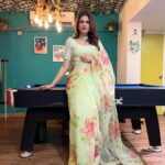 Shraddha Das Instagram - Designer: @paaprikastore @reach.swetha PR: @manalirawat Jewellery: @blingvine Styling : @artbyavnee , @thewandermannequin Hair : @artist_alka Location courtesy : @mumbaicoworking 📸 @snehzala #saree #floral #vintage #shraddhadas Mumbai Coworking