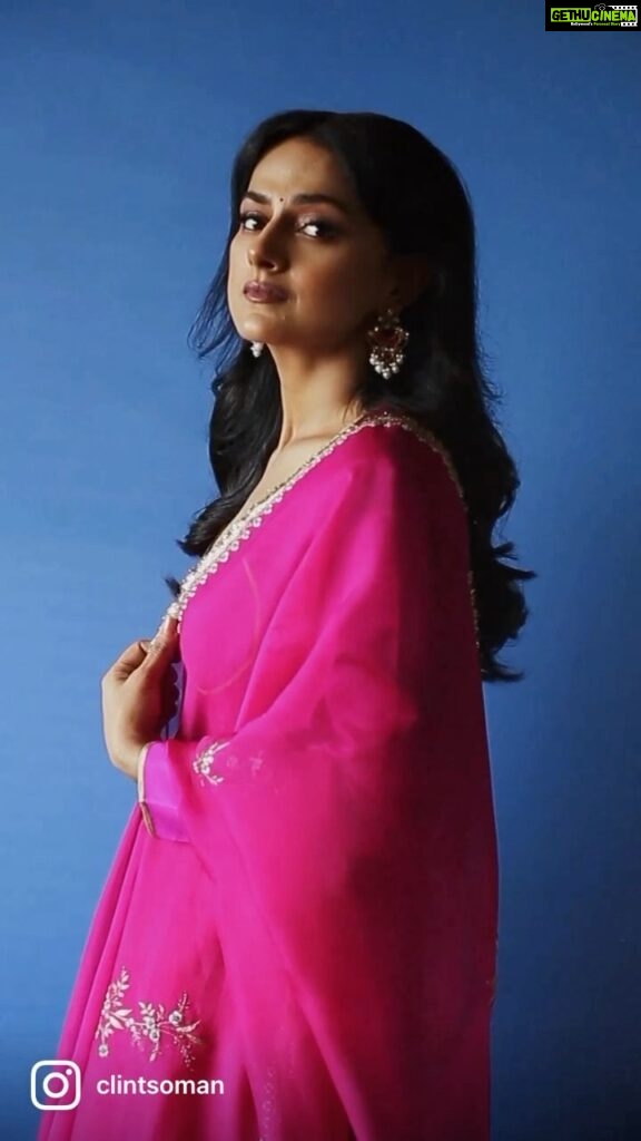 Shraddha Srinath Instagram - Shot by @clintsoman Hair and make up @romithokchom Outfit- @raw_mango Jewelry- @bcos_its_silver Stylist - @simrankhera5 @styledbyayushidixit Footwear - @stevemaddenindia @stevemadden
