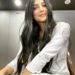 Shruti Haasan Instagram - 🤍🤍🤍🤍🤍 I’m always so uncomfortable in white 😂 cause I’m such a klutz and I think angels are a bit over rated but hey
