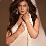 Shweta Tiwari Instagram – 🕊 🕊🕊

Styled by @stylingbyvictor @sohail__mughal___
Clicked by @amitkhannaphotography 
Hair @sunny_hairr @kavitaparmar_makeup_hair
Makeup @durgedeepak76

Outfit @nitikagujralofficial 
Accessories @preetimohanjewellery
@fashionbusinessofficials