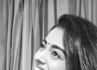 Siddhi Idnani Instagram - “just before meeting Him” 🖤