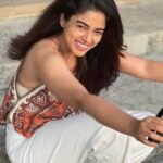 Siddhi Idnani Instagram - very many moods of the Lankan getaway 🇱🇰 . . . #srilanka Independence Square, Colombo