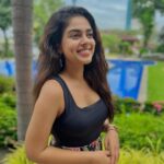 Siddhi Idnani Instagram - Ayubowan Sri Lanka 🇱🇰 . . #srilanka #srilankatravel Cinnamon Lakeside