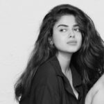 Siddhi Idnani Instagram - we’re healing & falling in love with life again 🤍