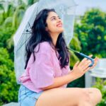 Siddhi Idnani Instagram - 🌧🦋🌈🧿 Santacruz West