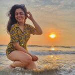 Siddhi Idnani Instagram –