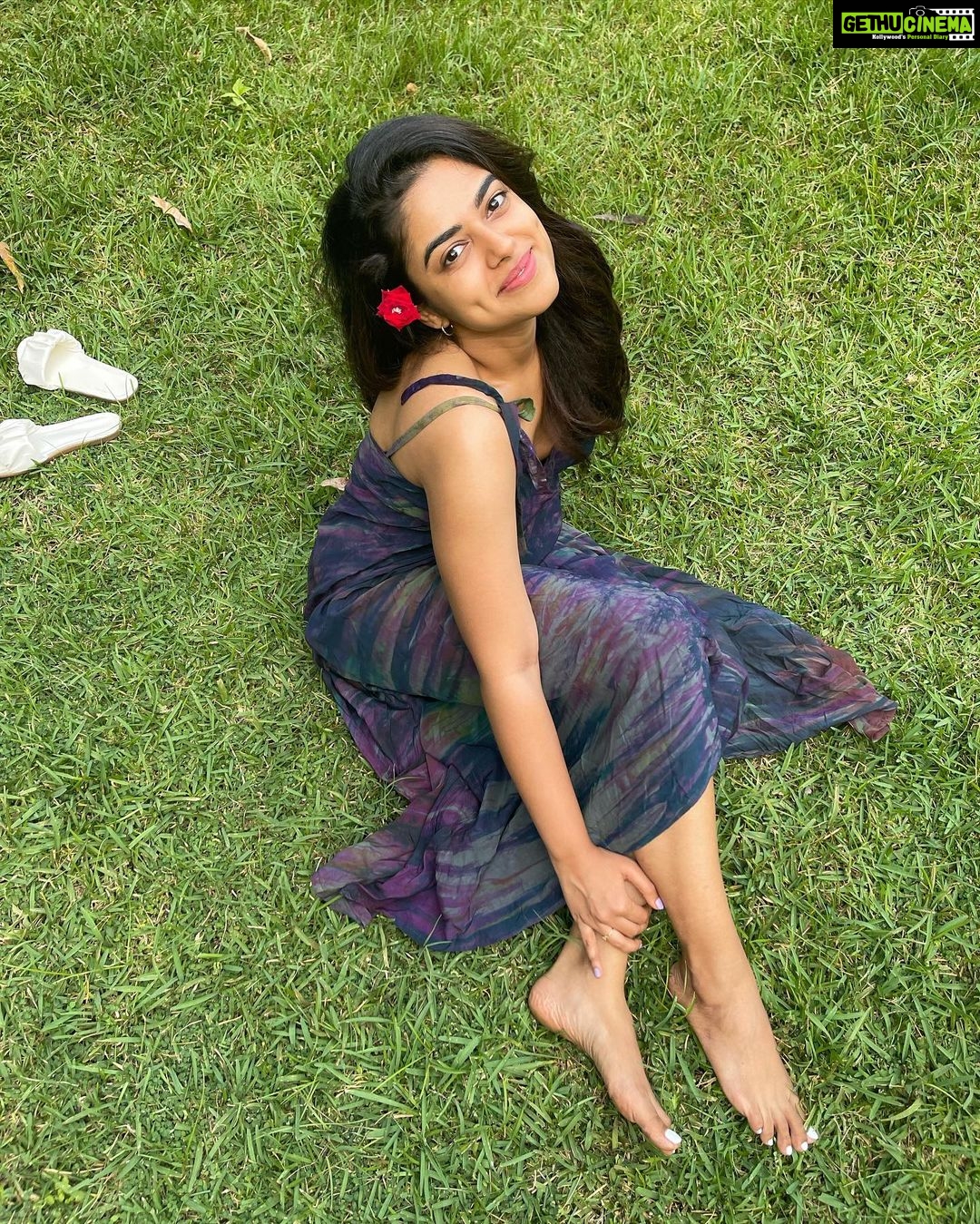 Siddhi Idnani Instagram - make a decision to stay happy and work everyday towards making it happen. 💜 Belgaum