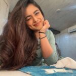 Siddhi Idnani Instagram - blush blush🥰