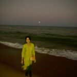 Siddhi Idnani Instagram - As the full moon finds its place in the darkest of skies, love will uplift despair 🤍 Chennai, India