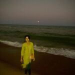 Siddhi Idnani Instagram – As the full moon finds its place in the darkest of skies, love will uplift despair 🤍 Chennai, India