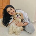 Siddhi Idnani Instagram - Coco babushkuu🐶 I want a doggo sooooo badly 🐶🥺😩💜 Chennai, India