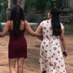 Siddhi Idnani Instagram - the only person in the world around whom I feel the most secure. “If komu is there then there’s nothing to worry about” even a heartbreak seemed like a fun thing to get over when i had you by my side. I love you unconditionally. ♾ Happy Birthday you selfless, golden hearted , extraordinary human being 🧁 P.s All future bfs must take training from her.
