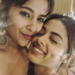 Siddhi Idnani Instagram - the only person in the world around whom I feel the most secure. “If komu is there then there’s nothing to worry about” even a heartbreak seemed like a fun thing to get over when i had you by my side. I love you unconditionally. ♾ Happy Birthday you selfless, golden hearted , extraordinary human being 🧁 P.s All future bfs must take training from her.