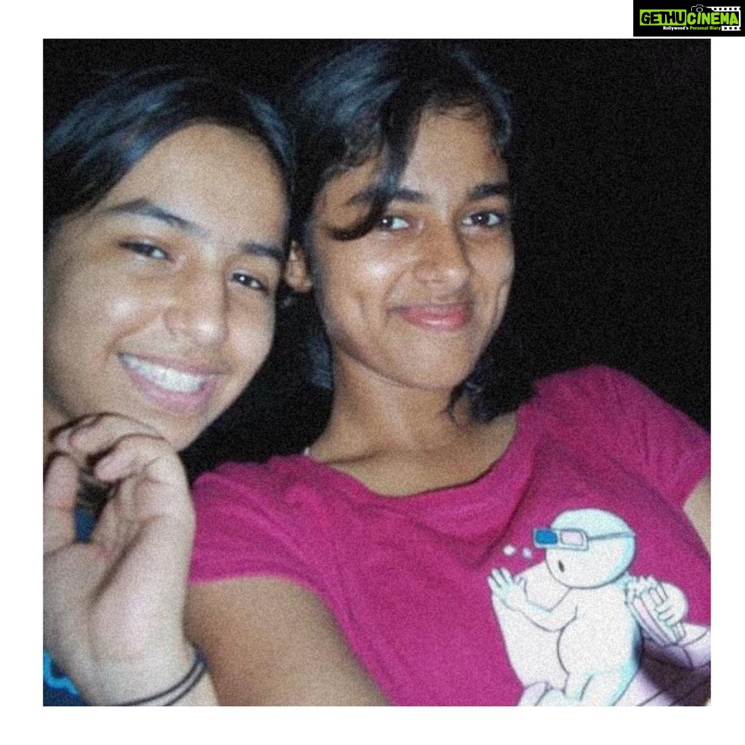 Siddhi Idnani Instagram - Everyone has a friend during each stage of life. But only the lucky ones have the same friend in all stages of life. we have a lifetime of memories to make together. I love you ♾ #HBDBestFriend ⭐️