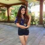 Siddhi Idnani Instagram - Life is too short to be anything other than happy! Surround yourself ONLY with the people that add positivity to your life. “Unfollow” any that don’t. 🤷🏻‍♀️ life is easier that way 💜 . . . #positivity #blocknegativity #happydays #mindfulthinking
