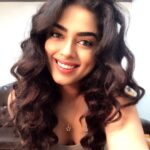 Siddhi Idnani Instagram - The grass is greener where you water it. 🥰 #happydays