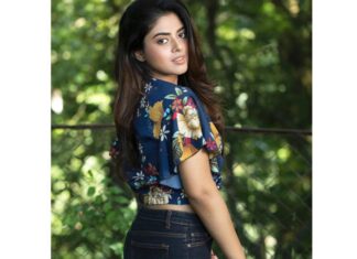 Siddhi Idnani Instagram - Said something to me? 🍃✨