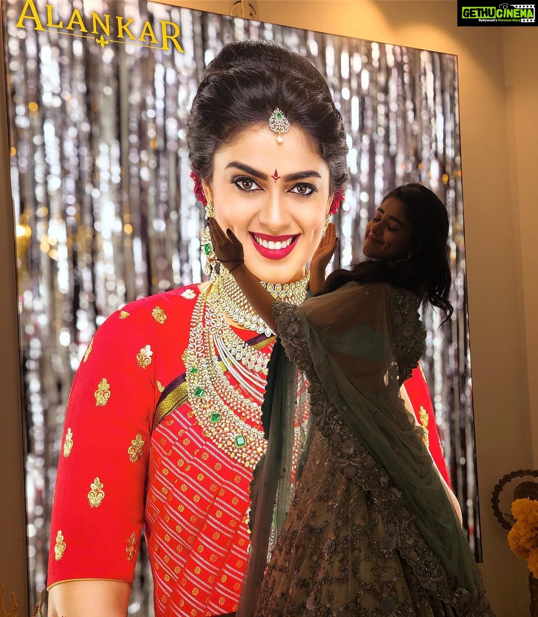 Siddhi Idnani Instagram - Visualise your highest potential ✨