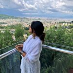 Siddhi Idnani Instagram - Because once we have overcome our defeats - which we always do - we are filled with a greater sense of euphoria and confidence - Paulo Coelho . . . . . #WhenInNepal #NepalDiaries #SiddhiIdnani #kathmandu #visitnepal #TravelNepal #WhenWorkTakesYouPlaces #Grateful Chadragiri Kathmandu