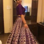 Siddhi Idnani Instagram - All things favourite 💜 . . . . ఊరికే చిలకే, వోచి వాలింది కలత విడి 🌸 #urikechilaka #arrahman #bombay #telugumovie #favouritesong