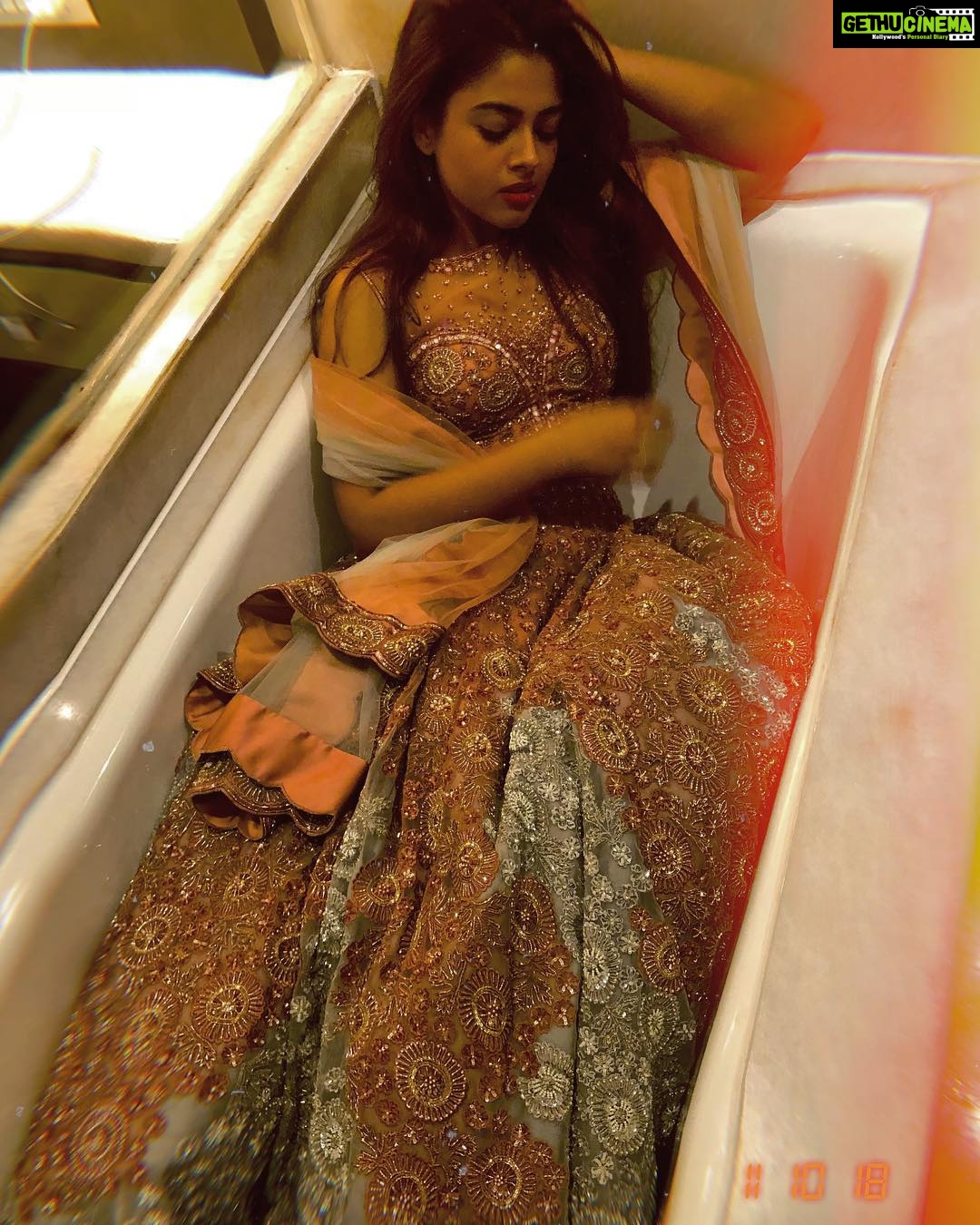 Siddhi Idnani Instagram - Beauty begins the minute you decide to be yourself Park Hyatt Hyderabad