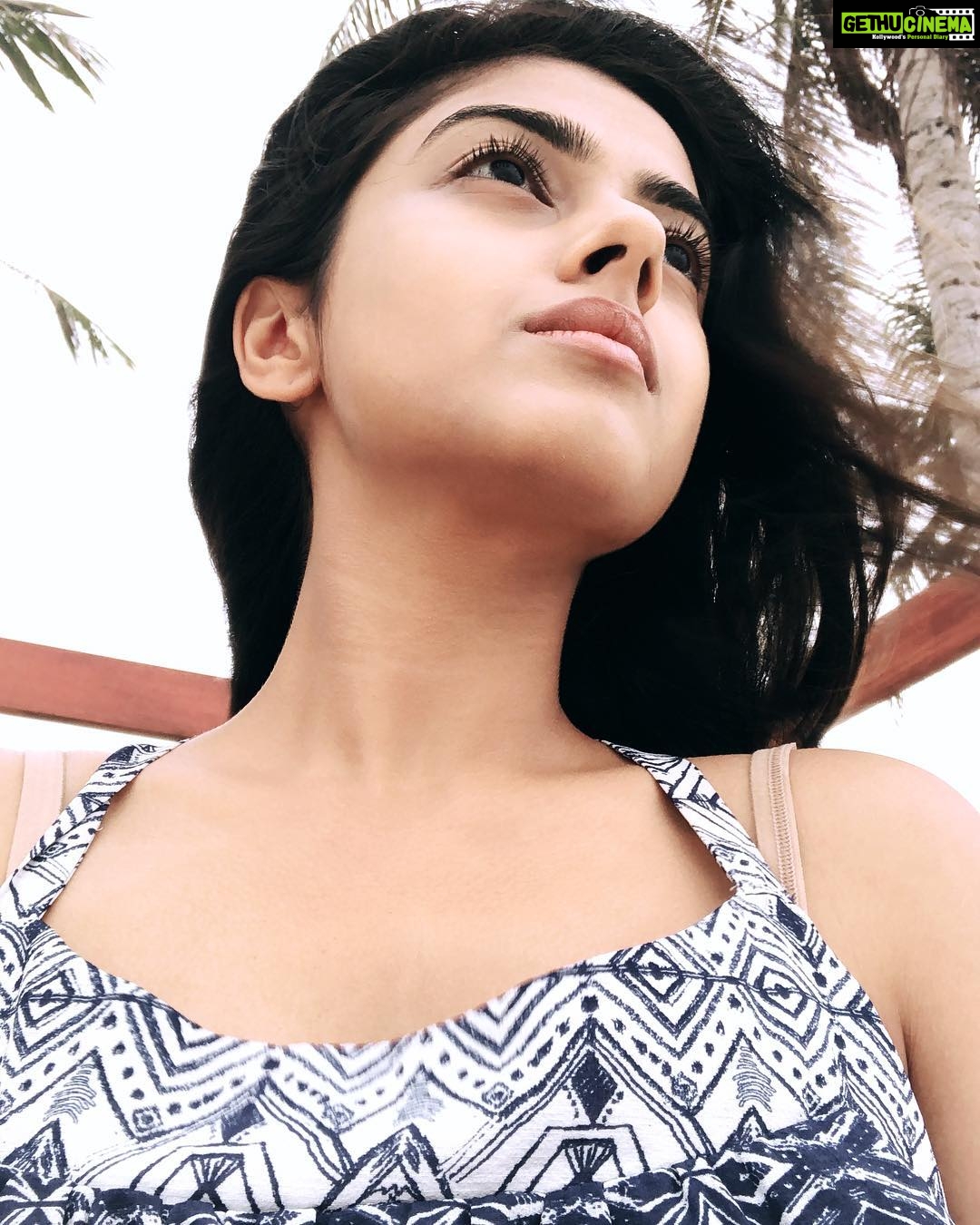 Siddhi Idnani Instagram - It’s all about how you choose to look at things Hulhumale'