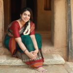 Siddhi Idnani Instagram - happy Ugadi, Gudi Padwa, Cheti Chand, Chaitri Navratri.. proud of our unity in diversity 🔱