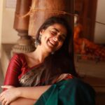 Siddhi Idnani Instagram - Kannaatti Special 🌈🕯 . . . . . Captured by - @deepak_durai_photography Styled by - @nandini_kalappa Conceptualised by - @prasatharunm Chennai, India