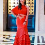 Sivaangi Krishnakumar Instagram - Officially declaring red as my colour!😌💋🌹 For @redgiantmovies_ 15th anniversary 😊 PC @arunprasath_photography Muah : @suni_makeup_hair Stylist: @jayalakshmisundaresan Outfit : @rehanabasheerofficial 😍😍 Accessories: @sonalfashion
