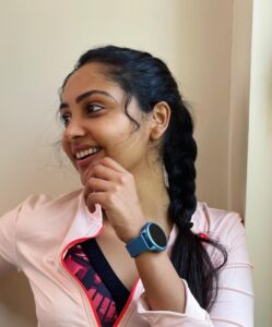 Smruthi Venkat Instagram - Upgrade your lifestyle with the most smartest wearables in town, the Crossbeats Orbit & Enigma. A perfect combination for your everyday routine. Strap on the Orbit & pop in the Enigma to explore a newer you. ✨
Grab yours from 
www.crossbeats.com 

Use my code for additional discounts: CBSMRUTI10 

#crossbeats #smartwatch #bluetoothvoicecalling #inbuilt #speaker #mic #features #healthmonitors #multisportmodes #hybridnoisecancelling #normal #ambient #active #inbuilt #microphones