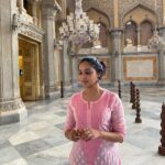 Smruthi Venkat Instagram - #hydrebaddiaries #chowmahallapalace #architecture PC @sswethareddy Chowmahalla Palace