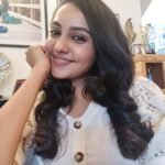 Smruthi Venkat Instagram - Have a happy Wednesday ✨☺️
