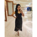 Smruthi Venkat Instagram - #birthday ❤️ Had an absolutely amazing birthday this year I have the sweetest bestfriend @sswethareddy She came down from Canada and suprised me ❤️ what more should I ask for when I have the most beautiful soul around me 😘 I love you to the moon and back 🧡 You made my day 🎁🎉 Also me and rowdy share same birthday so we enjoyed our icecream cake together 😋❤️ P.s. birthday celebration still not over 😋