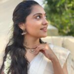 Smruthi Venkat Instagram - Happy Onam ✨ PC @mithunksairam