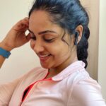 Smruthi Venkat Instagram - Upgrade your lifestyle with the most smartest wearables in town, the Crossbeats Orbit & Enigma. A perfect combination for your everyday routine. Strap on the Orbit & pop in the Enigma to explore a newer you. ✨ Grab yours from www.crossbeats.com Use my code for additional discounts: CBSMRUTI10 #crossbeats #smartwatch #bluetoothvoicecalling #inbuilt #speaker #mic #features #healthmonitors #multisportmodes #hybridnoisecancelling #normal #ambient #active #inbuilt #microphones