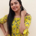 Smruthi Venkat Instagram - ✨😇# 📷 @mithunksairam Hair @sowmya_venkat