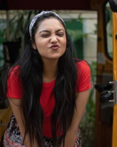 Smruthi Venkat Instagram - #goodnight ✨✨
PC @mithunksairam